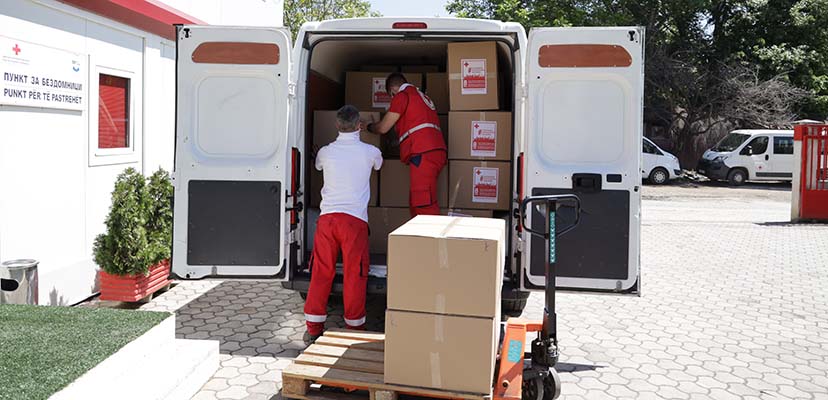 Donation-Red-Cross-The-Coca-Cola-Foundation-1