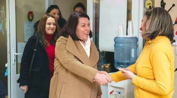 Novogodisna-volonterska-akcija-na-zhenite-od-Pivara-Skopje-SOS-19