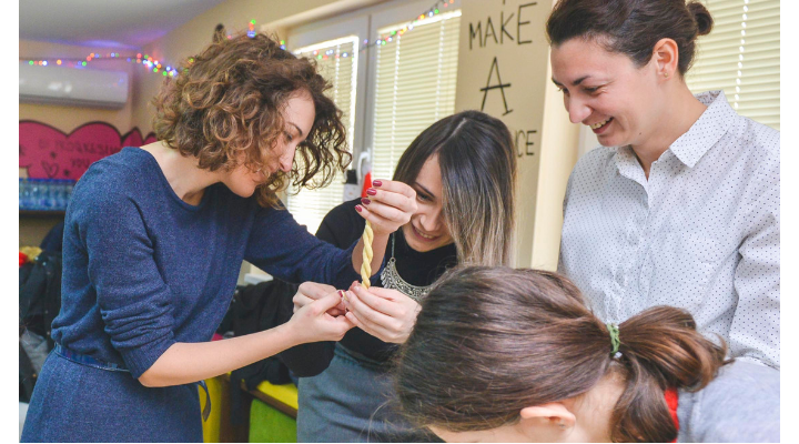 Novogodisna-volonterska-akcija-na-zhenite-od-Pivara-Skopje-SOS-26